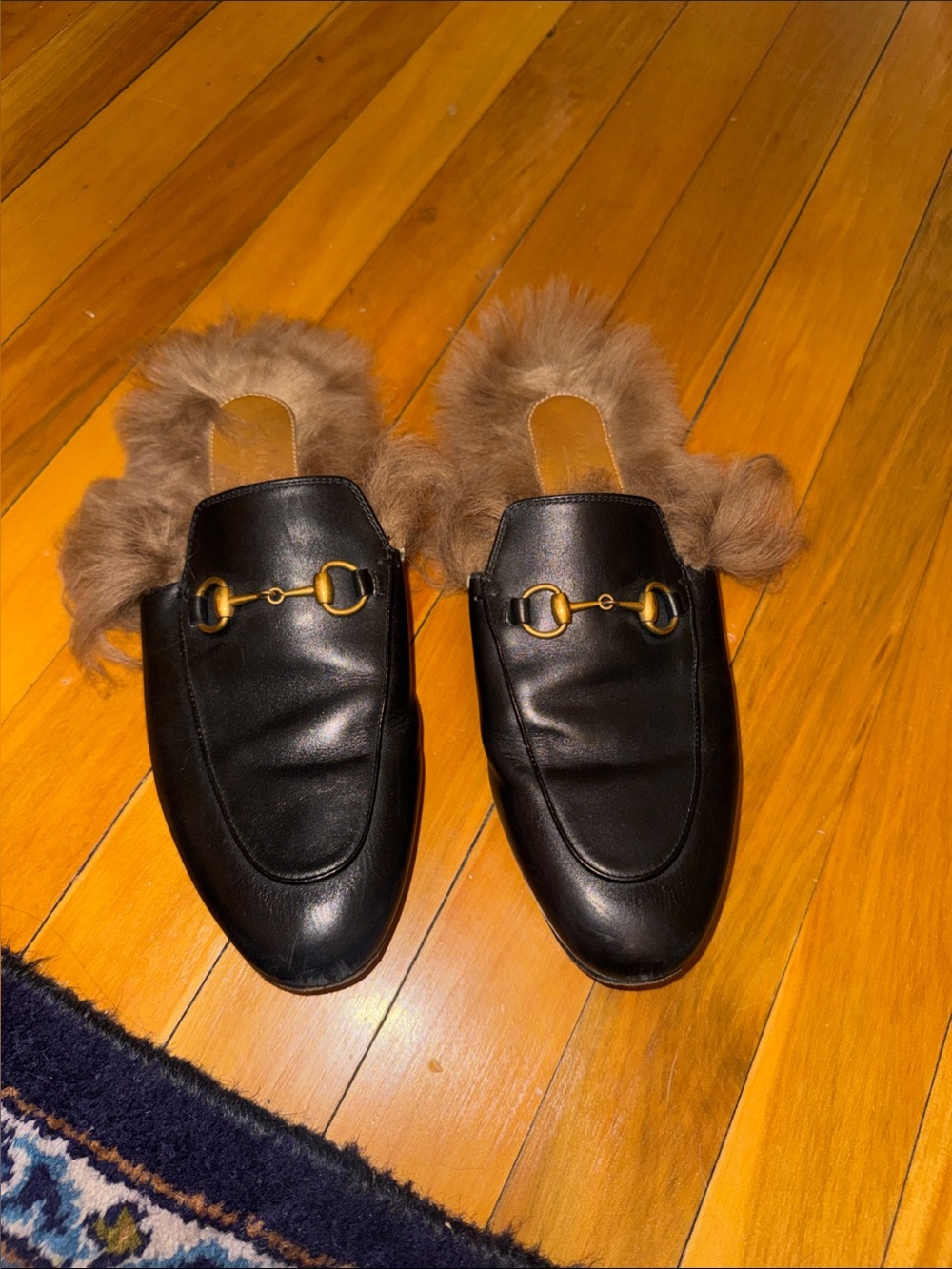 Gucci loafers with fur